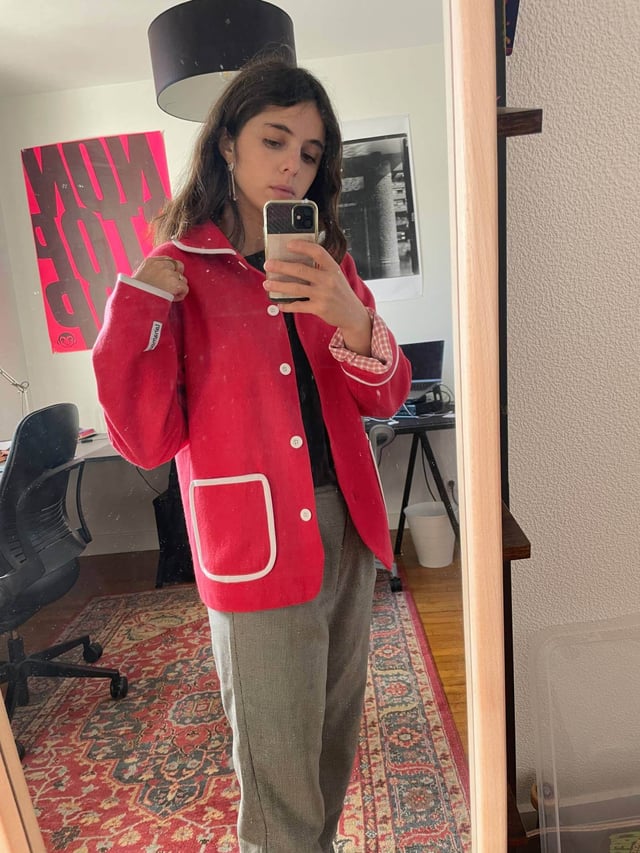 Veste rouge Secondary image